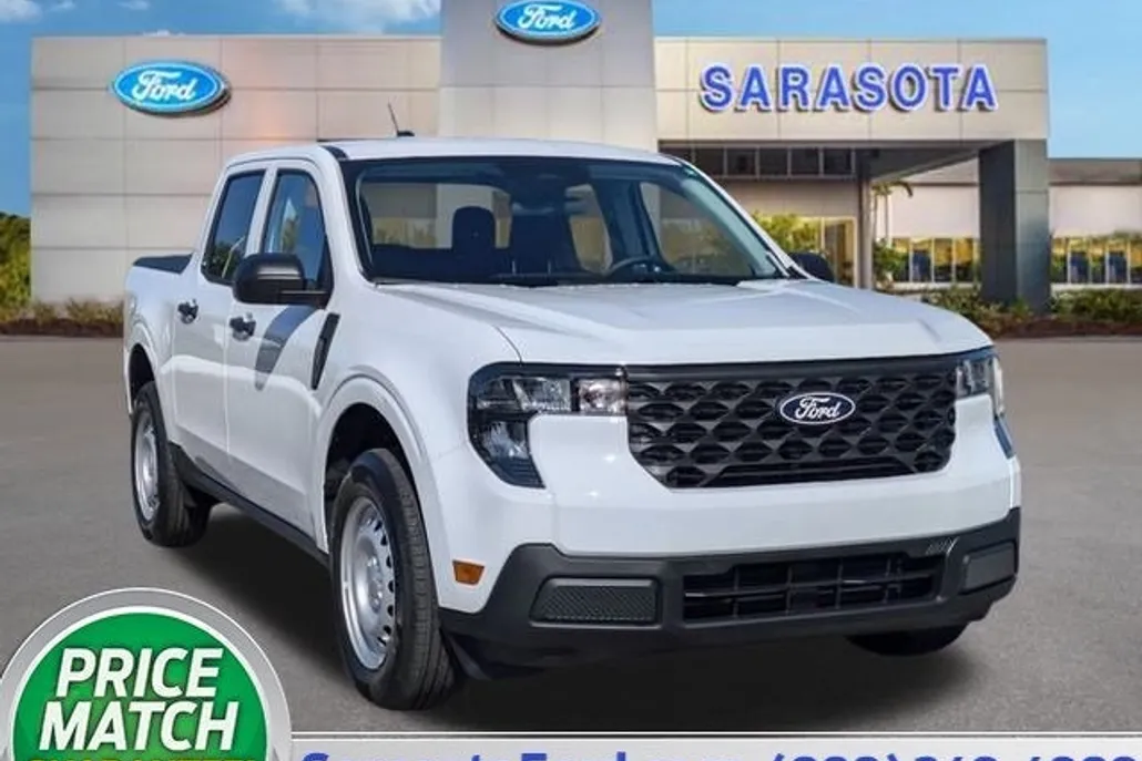 2025 Ford Maverick XL photo 1