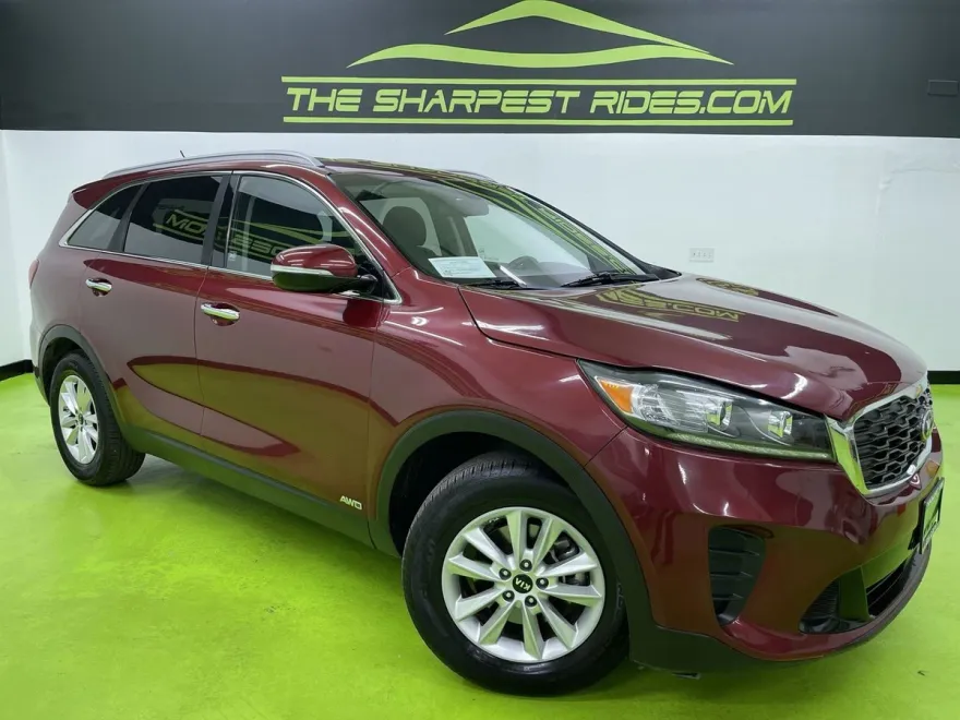2020 Kia Sorento LX photo 1