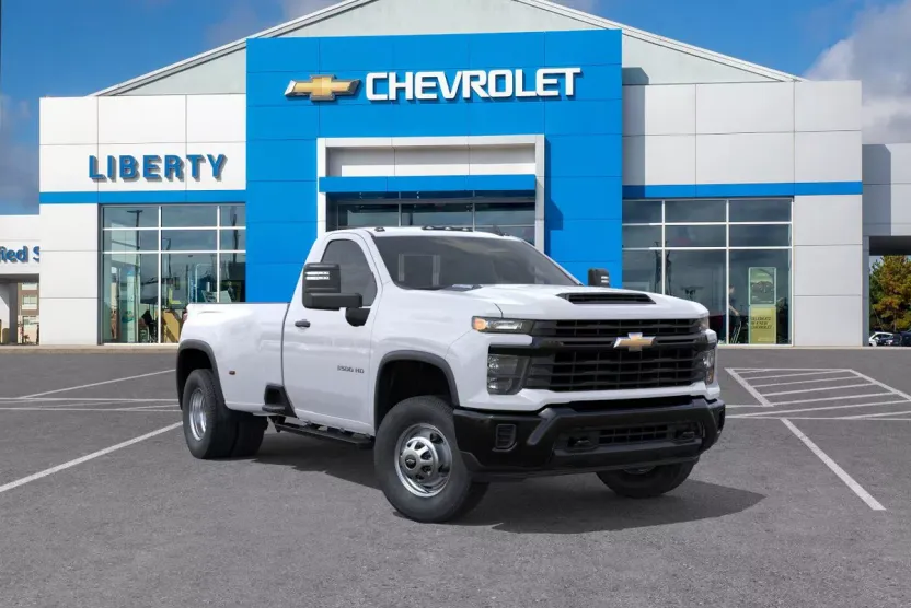 2026 Chevrolet Silverado 3500HD photo 1