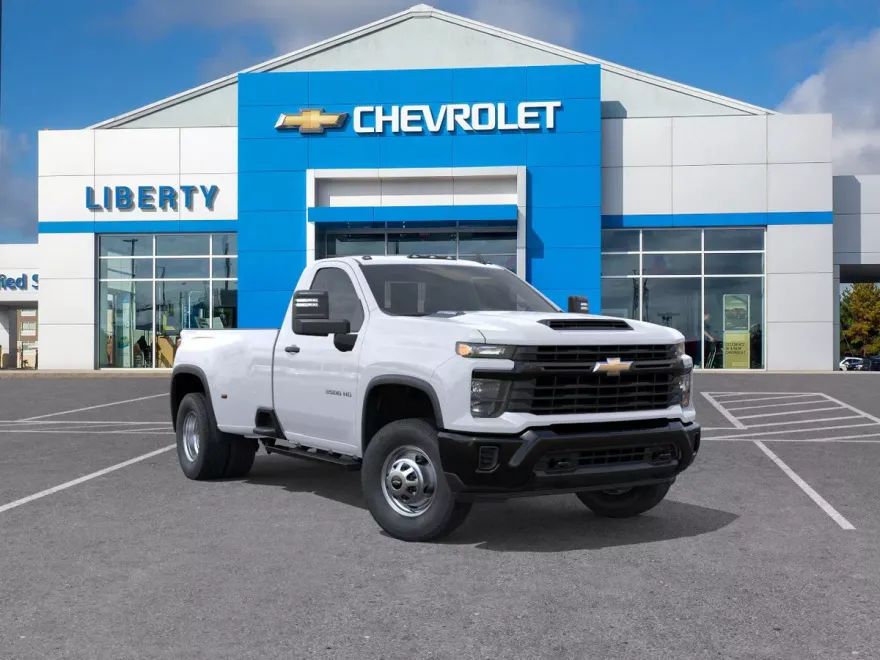 2026 Chevrolet Silverado 3500HD photo 1