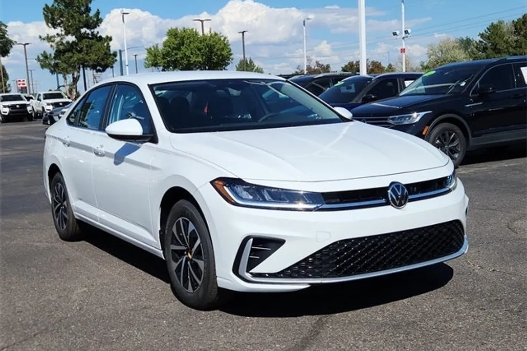 2025 Volkswagen Jetta 1.5T S photo 1