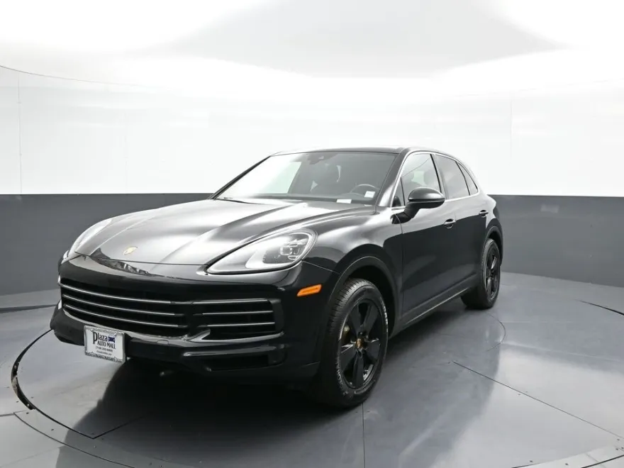 2019 Porsche Cayenne Base photo 1