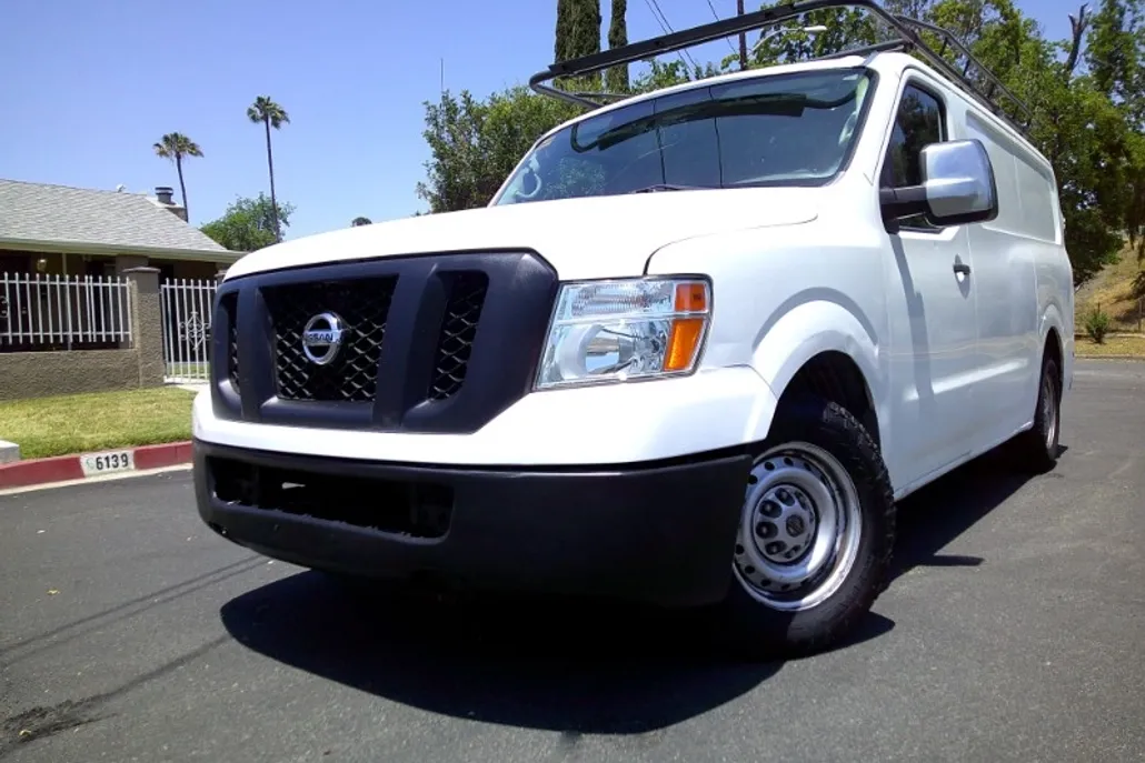 2017 Nissan NV1500 SV photo 1