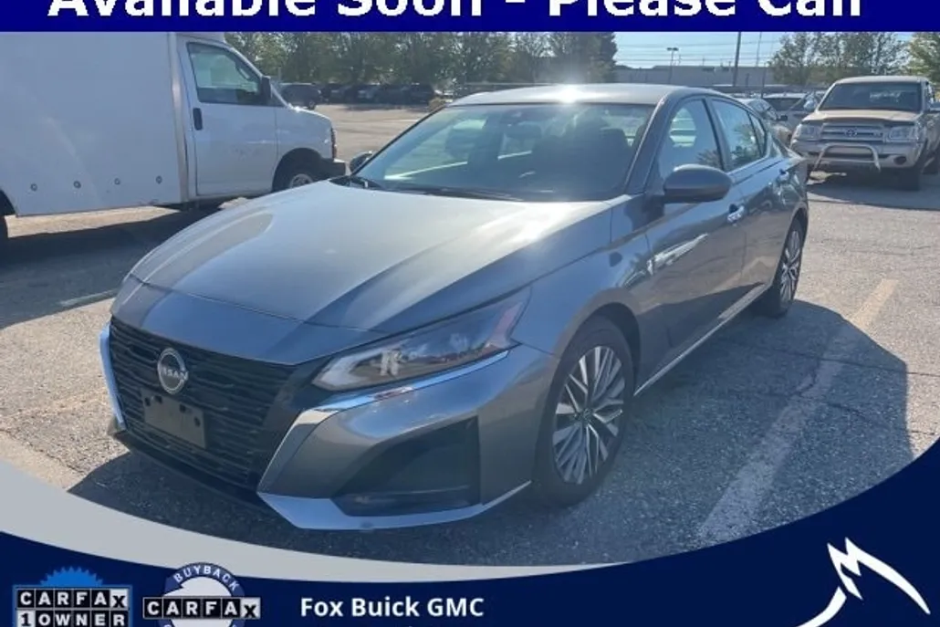 2023 Nissan Altima 2.5 SV photo 1