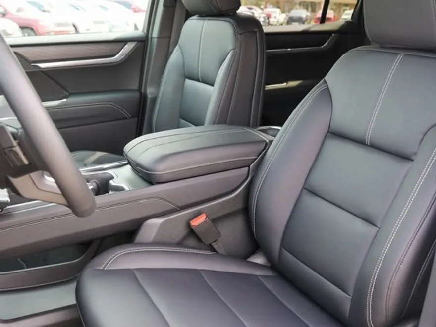 2026 Gmc Acadia Elevation photo 1