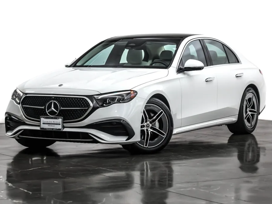 2025 Mercedes Benz E 350 Sedan photo 1