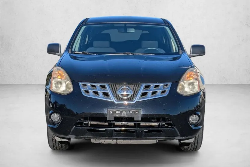 2013 Nissan Rogue S photo 1