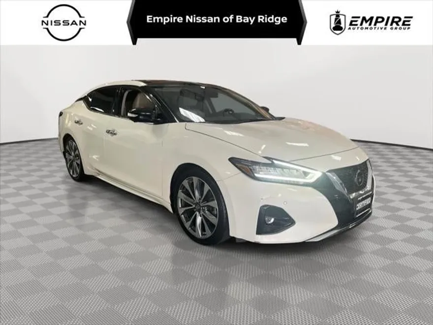 2021 Nissan Maxima Platinum photo 1