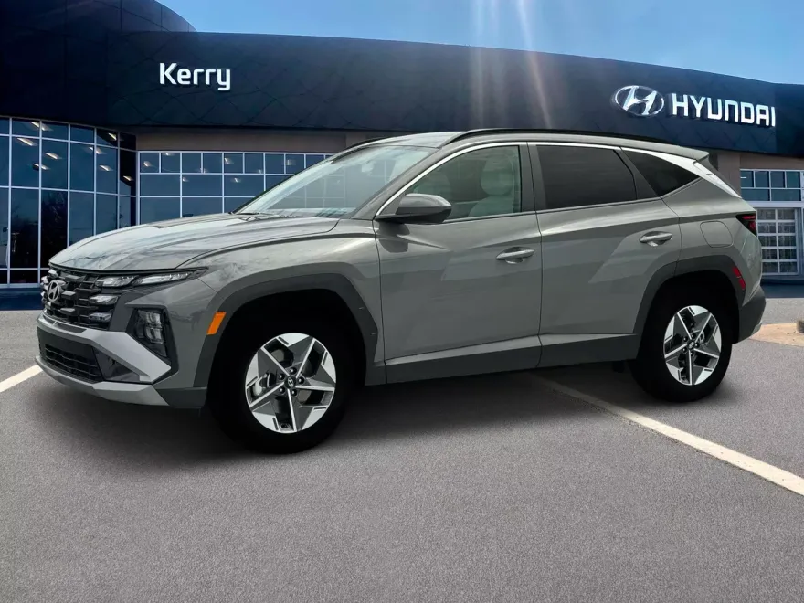 2026 Hyundai Tucson SEL photo 1