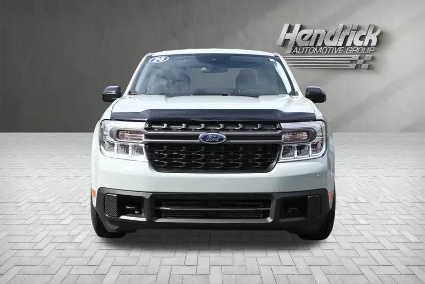 2024 Ford Maverick XLT photo 1