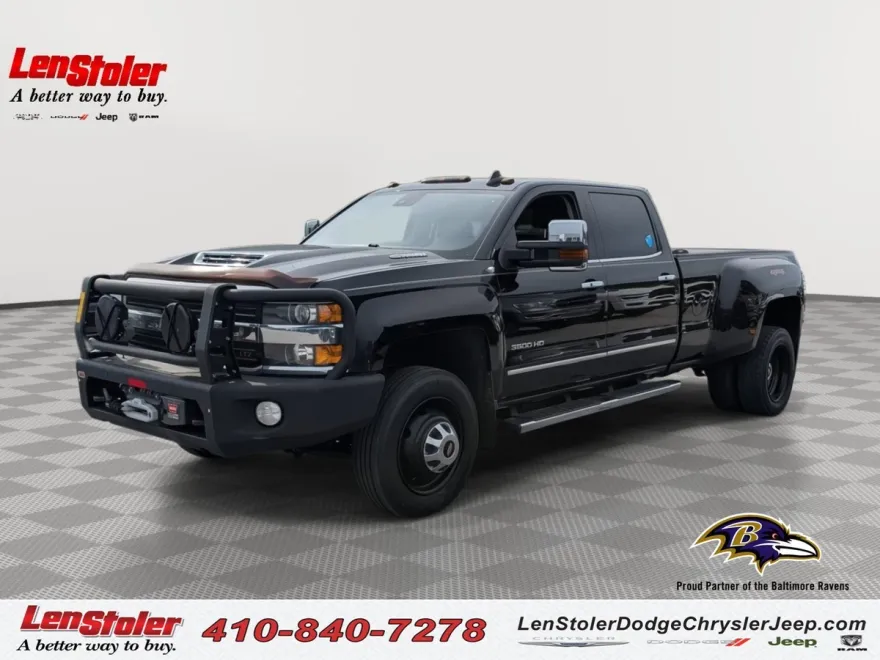 2017 Chevrolet Silverado 3500HD LTZ photo 1