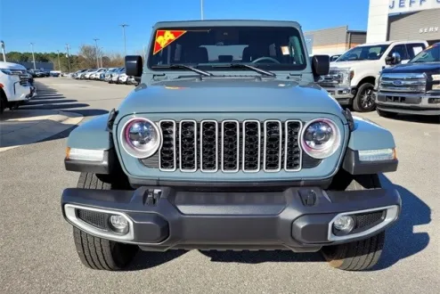 2024 Jeep Wrangler Sahara photo 2