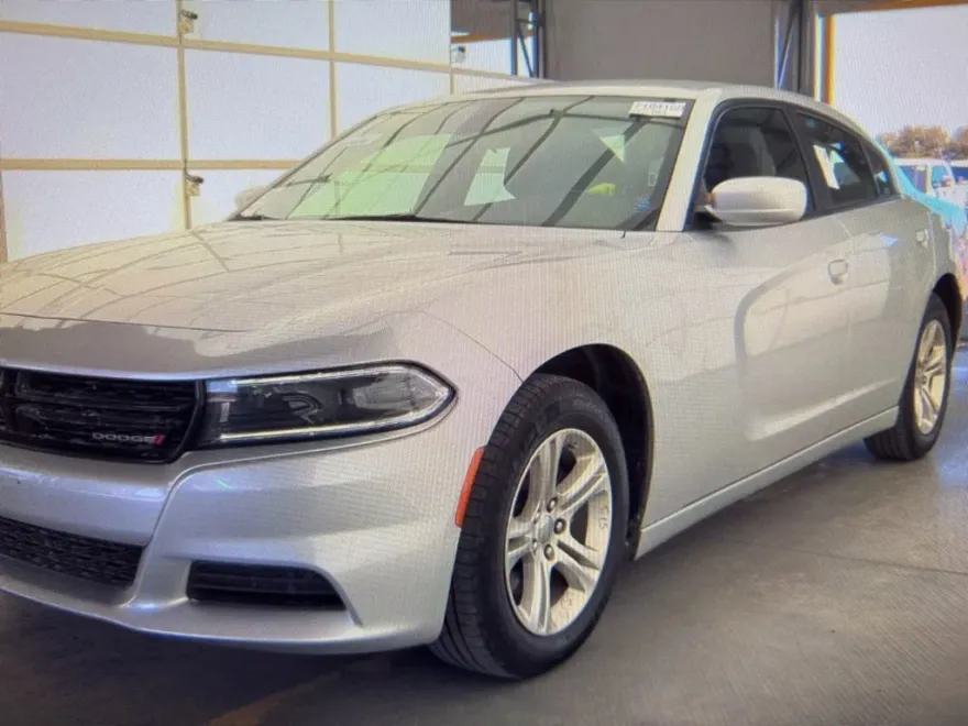 2022 Dodge Charger SXT photo 1