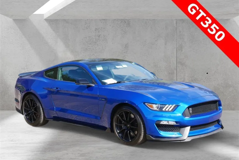 2017 Ford Mustang Shelby GT350 photo 1