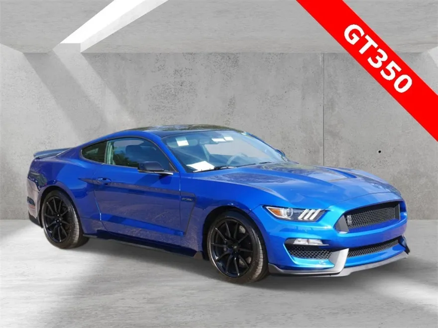 2017 Ford Mustang Shelby GT350 photo 1