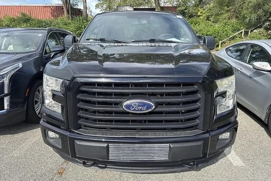 2016 Ford F-150 XLT photo 1
