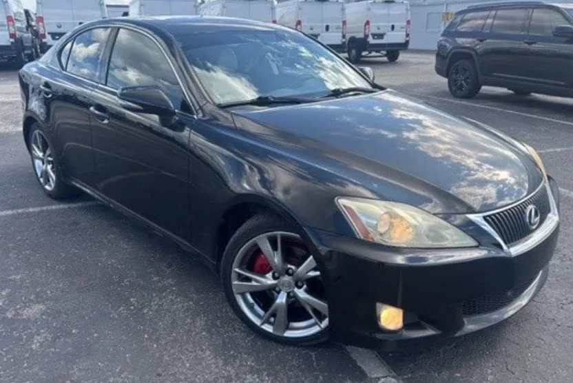 2010 Lexus IS 250 photo 1
