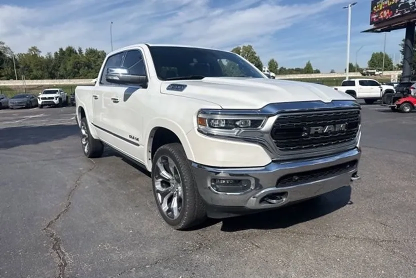 2019 Ram 1500 Limited photo 1