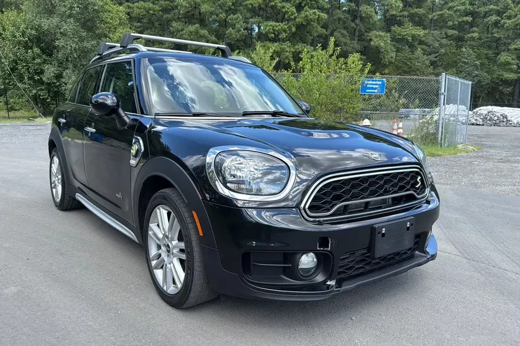 2019 Mini Countryman SE ALL4 photo 1
