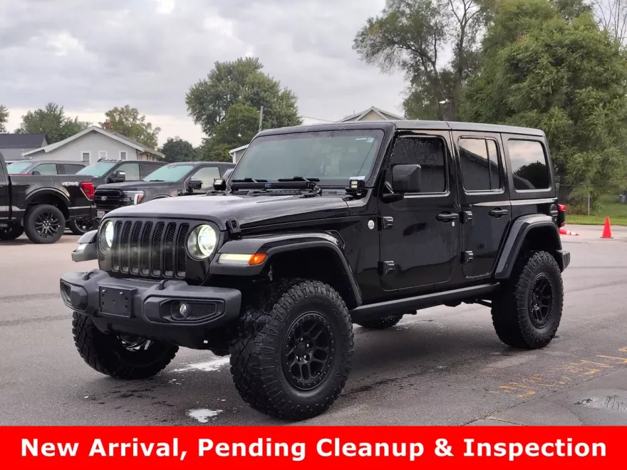 2018 Jeep Wrangler Unlimited Sahara photo 1
