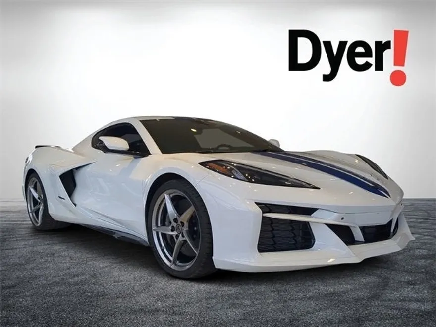 2025 Chevrolet Corvette E-Ray 3LZ photo 1