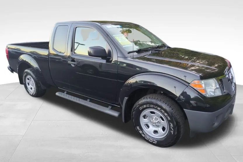 2019 Nissan Frontier S photo 1