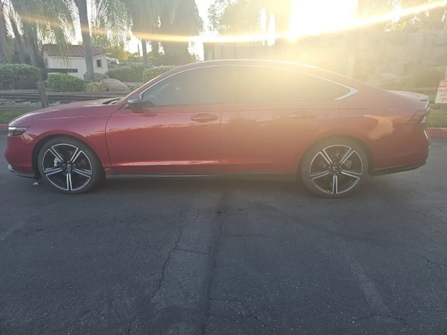 2024 Honda Accord Hybrid Sport photo 1
