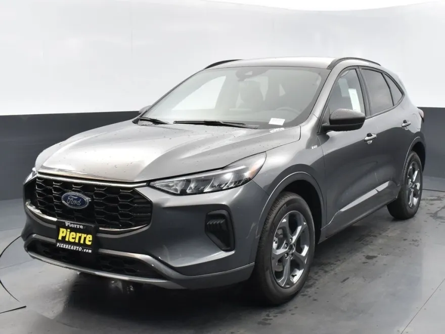 2024 Ford Escape ST-Line photo 1