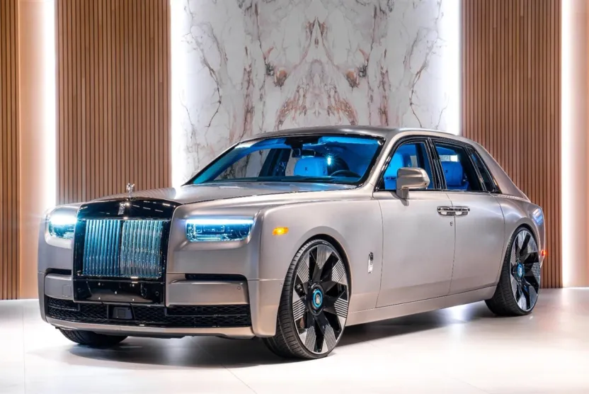 2025 Rolls Royce Phantom RR photo 1