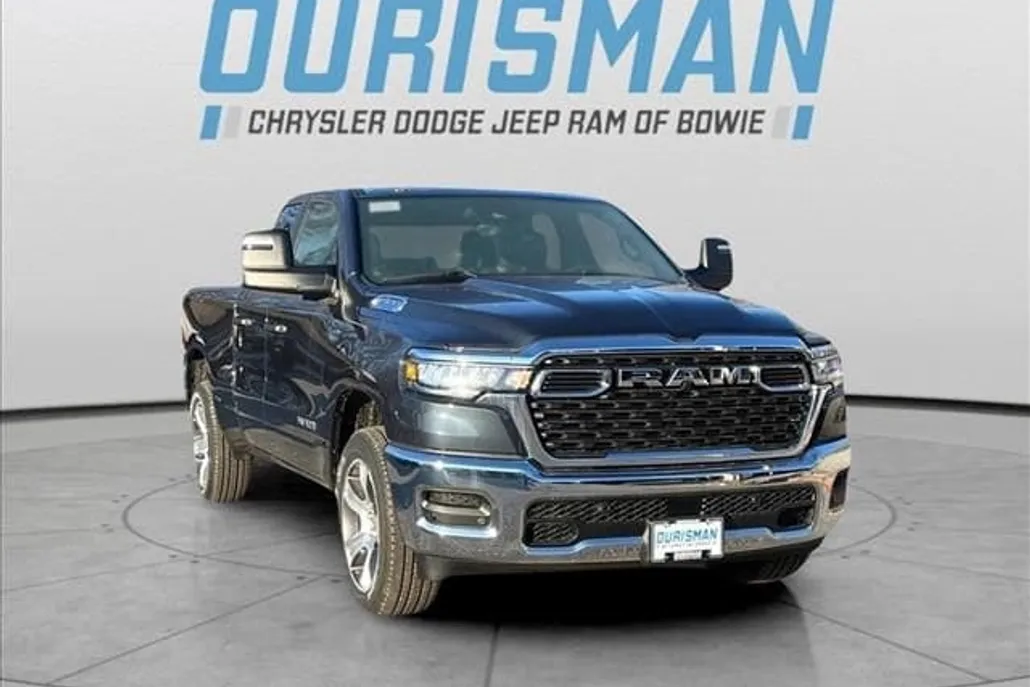 2025 Ram 1500 Tradesman photo 1