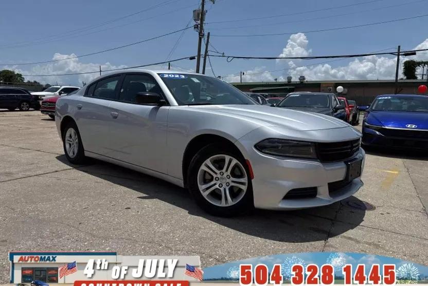 2023 Dodge Charger SXT photo 1
