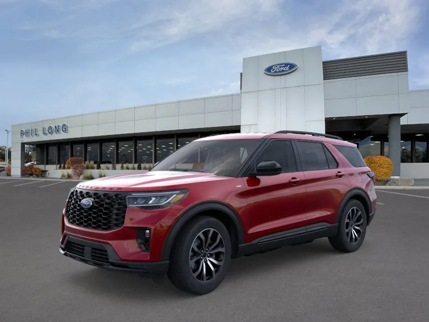2025 Ford Explorer ST-Line photo 1
