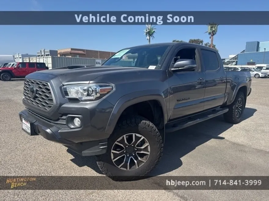 2021 Toyota Tacoma TRD Sport photo 1