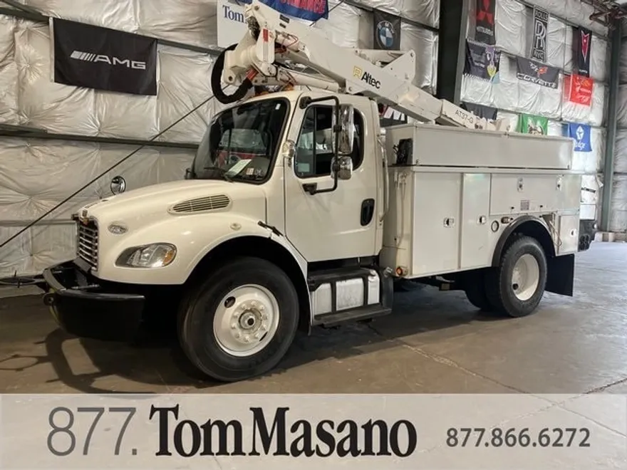 2013 Freightliner M2 106 Medium Duty photo 1