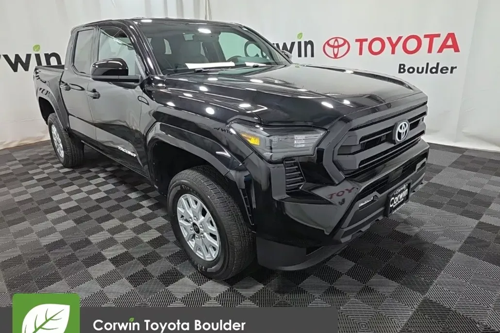 2025 Toyota Tacoma SR5 photo 1