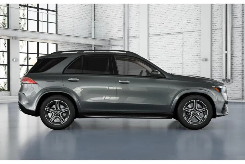 2026 Mercedes Benz GLE 450 4MATIC photo 1