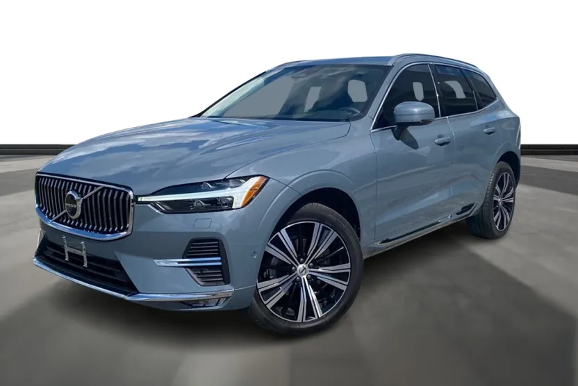 2023 Volvo XC60 B5 Plus photo 1