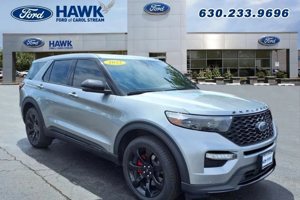 2022 Ford Explorer ST photo 1
