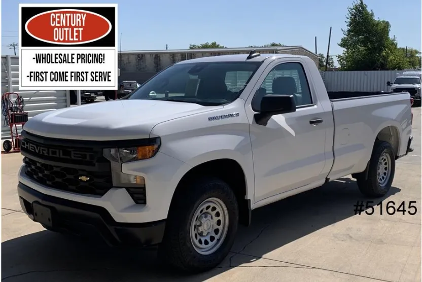 2023 Chevrolet Silverado 1500 photo 1