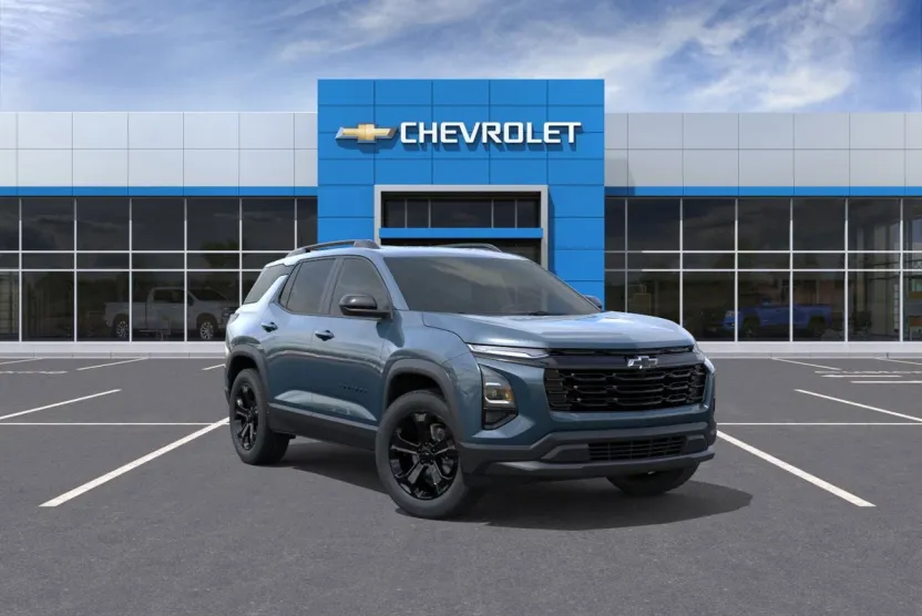 2026 Chevrolet Equinox LT photo 1
