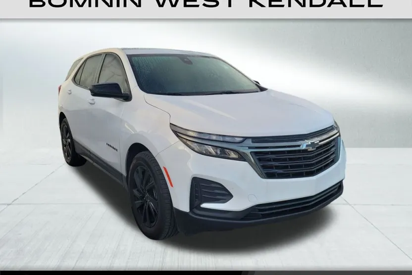 2024 Chevrolet Equinox LS photo 1