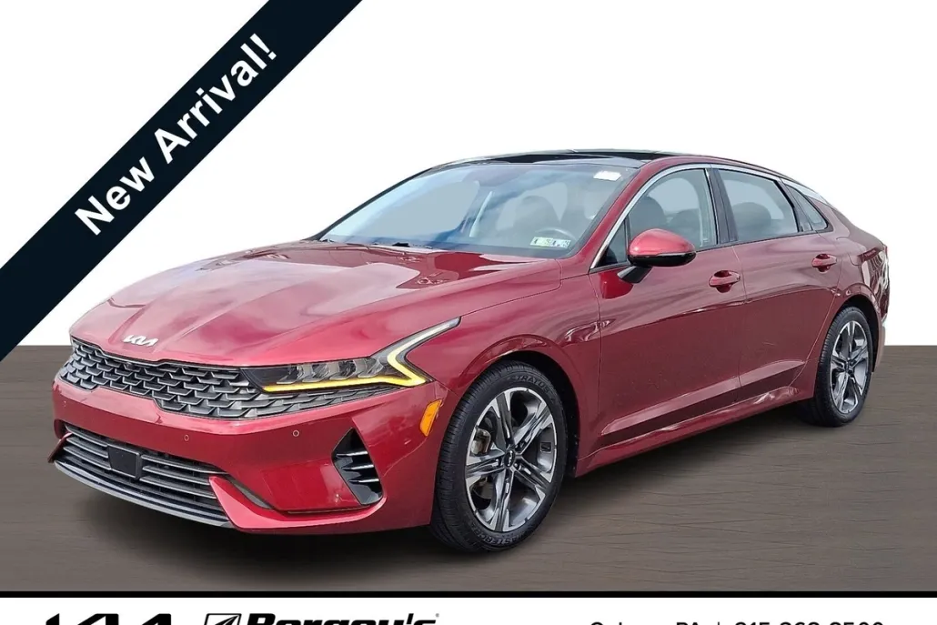 2022 Kia K5 EX photo 1