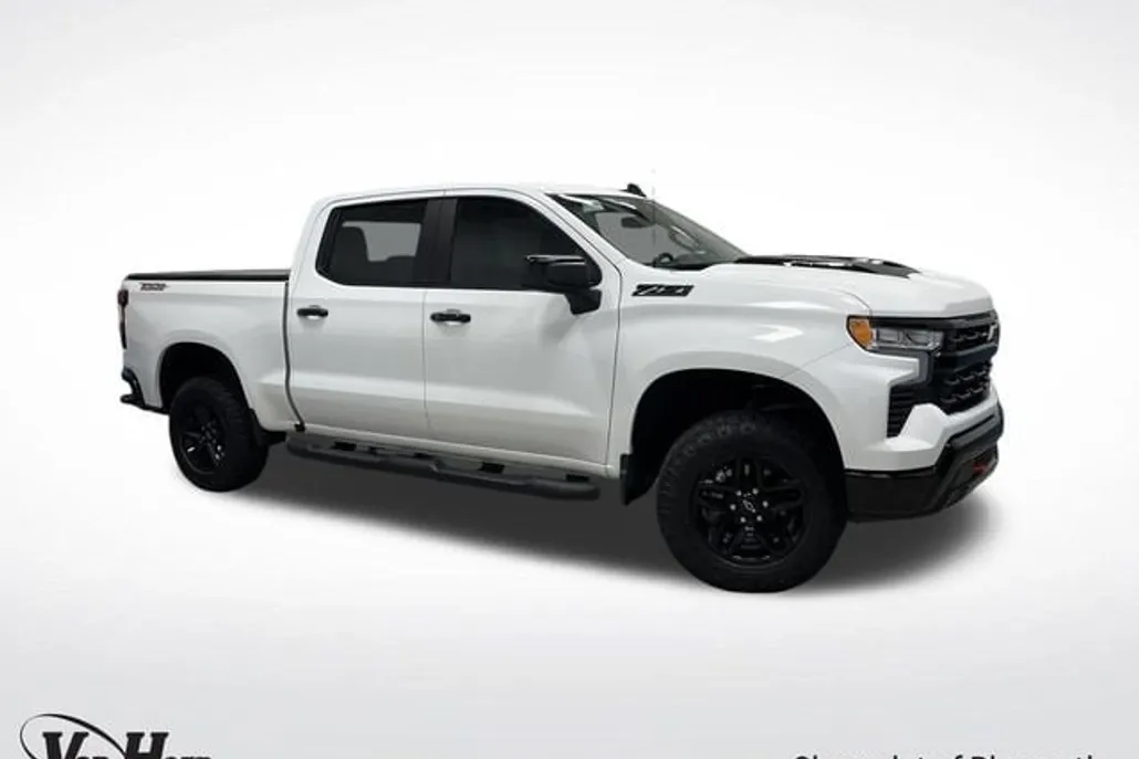 2023 Chevrolet Silverado 1500 LT Trail Boss photo 1