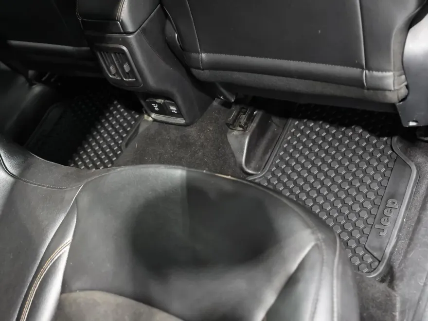 2019 Jeep Compass Latitude photo 26