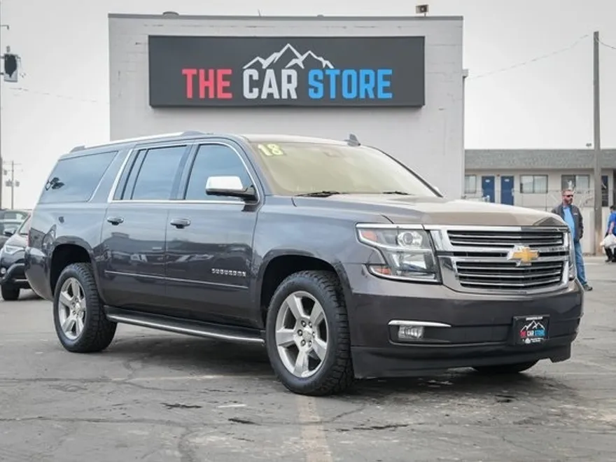 2017 Chevrolet Suburban Premier photo 1