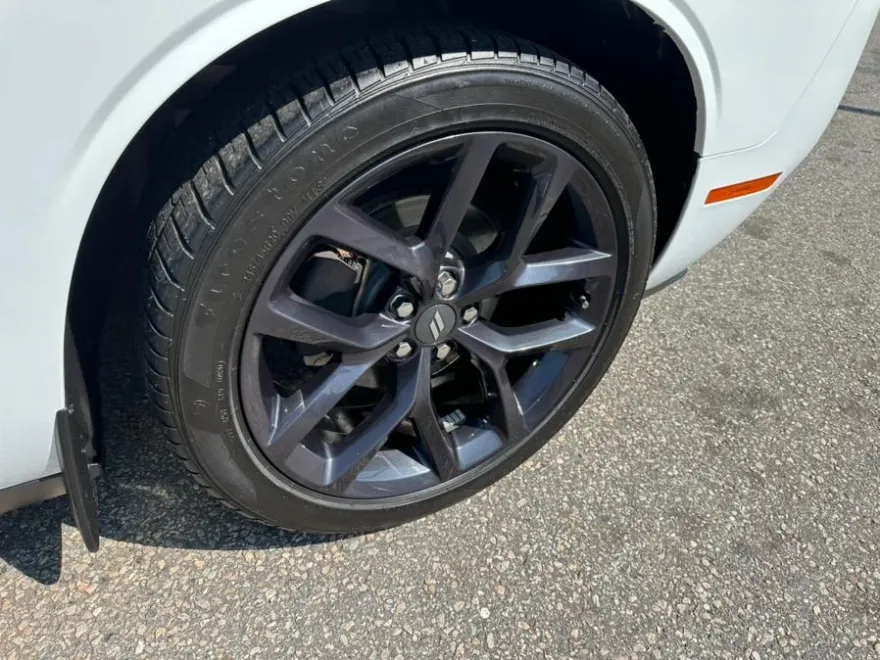 2020 Dodge Challenger SXT photo 26