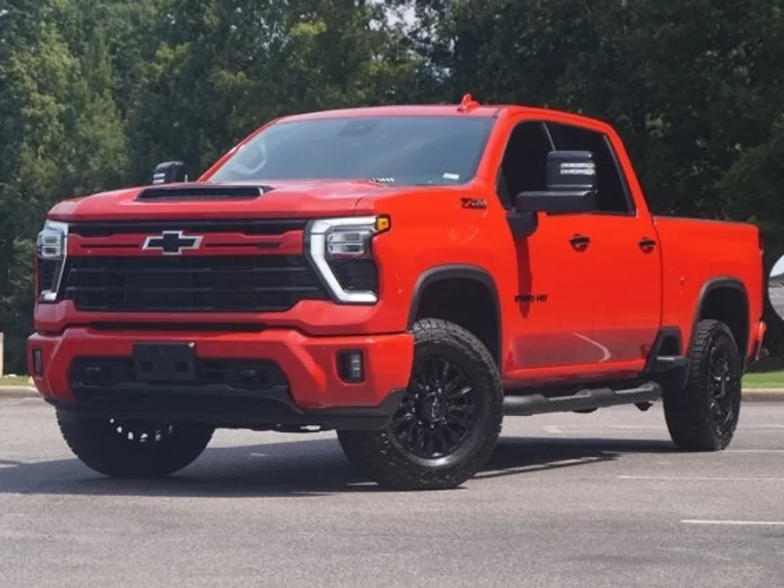 2024 Chevrolet Silverado 2500HD LTZ photo 1