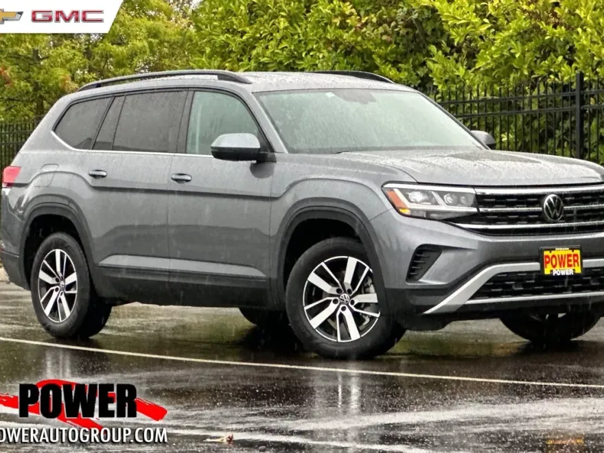 2022 Volkswagen Atlas SE photo 1