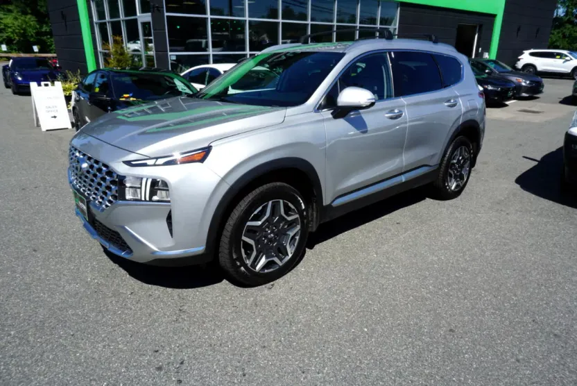 2022 Hyundai Santa Fe SEL Convenience photo 1