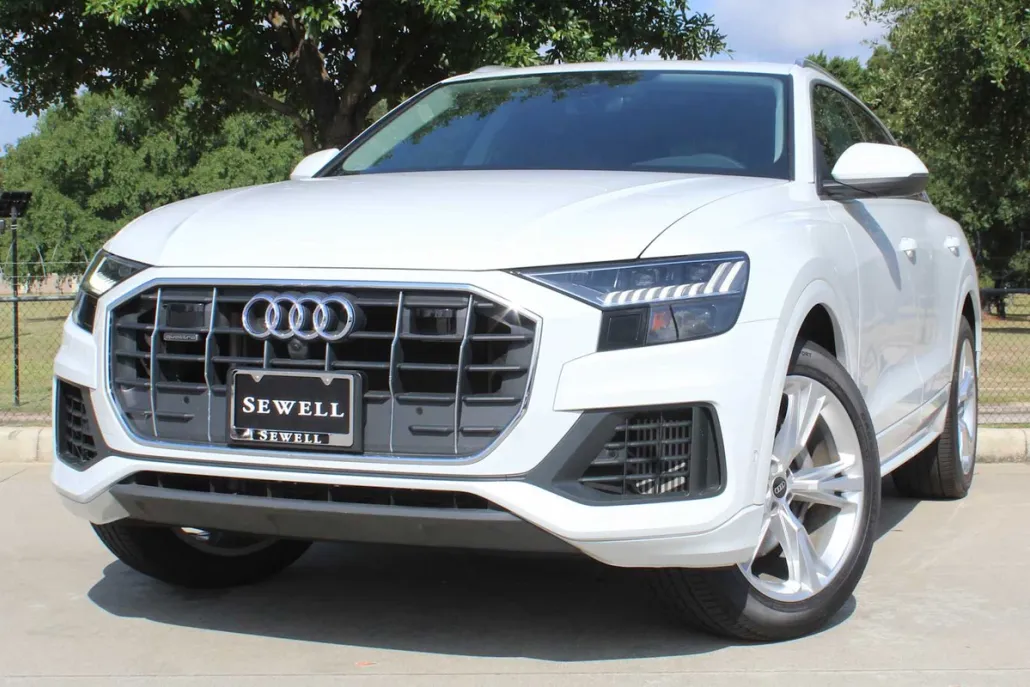 2023 Audi Q8 Premium Plus photo 1